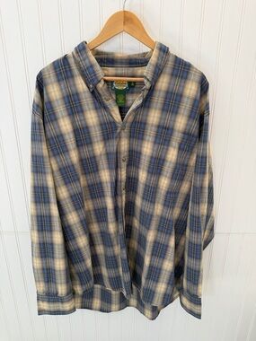 Cabela's Blue and Cream Plaid Casual Shirt XLT